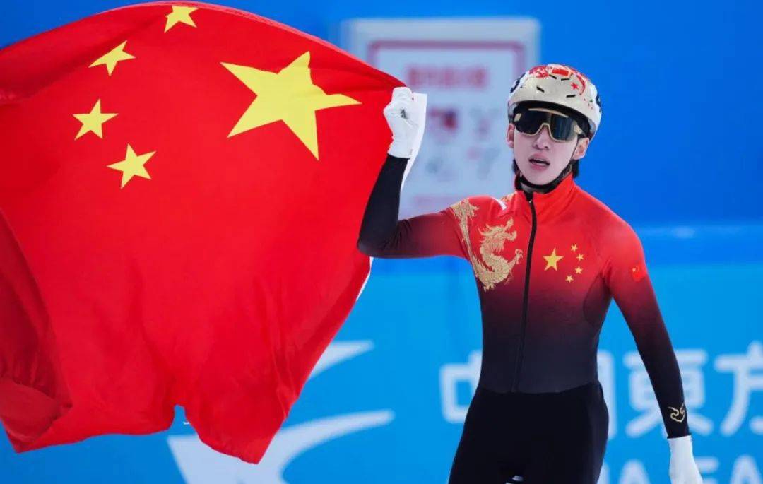 jbo竞博电竞入口体育是什么？一位原体育局长的深刻思考(图2)